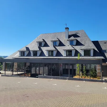 Le Panoramic Garabit 3*