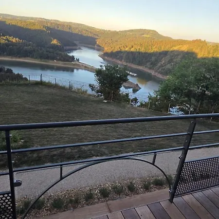 Le Panoramic Garabit 3* Anglards de Saint Flour